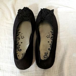 Brash Black Flats with Roses